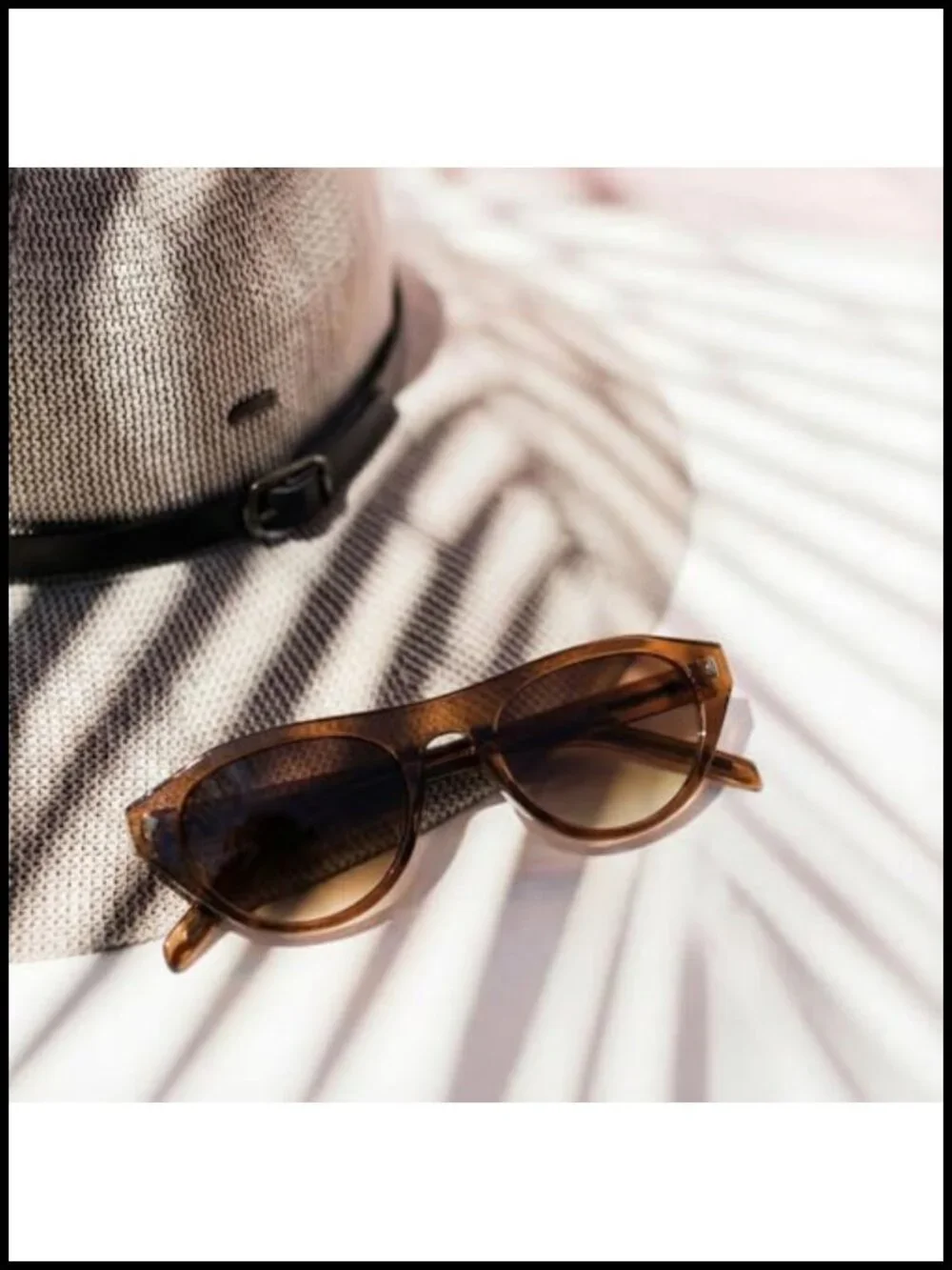 Retro Oval Cat Eye Sunglasses with UV400 Protection for Traveling or Driving